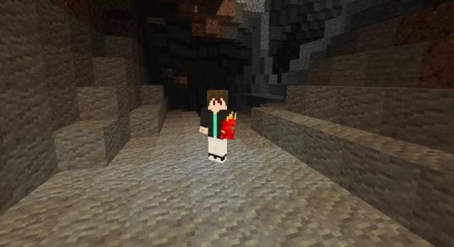 Мод на Факел в левой руке для Minecraft PE